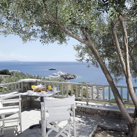 Selana Отель 3*