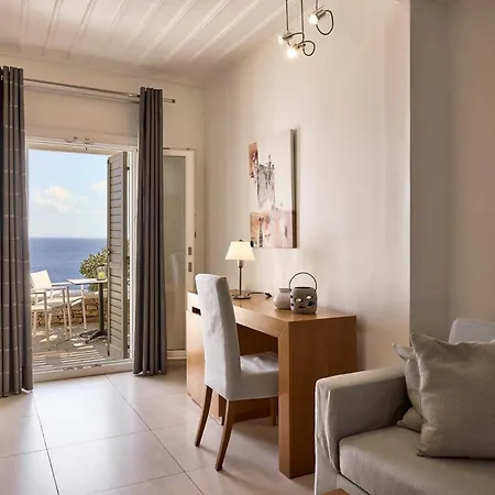 Selana 3* Chrisopigi (Sifnos)