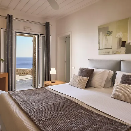 Selana Hotel 3*