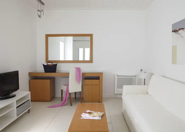 Selana 3* Chrisopigi (Sifnos)