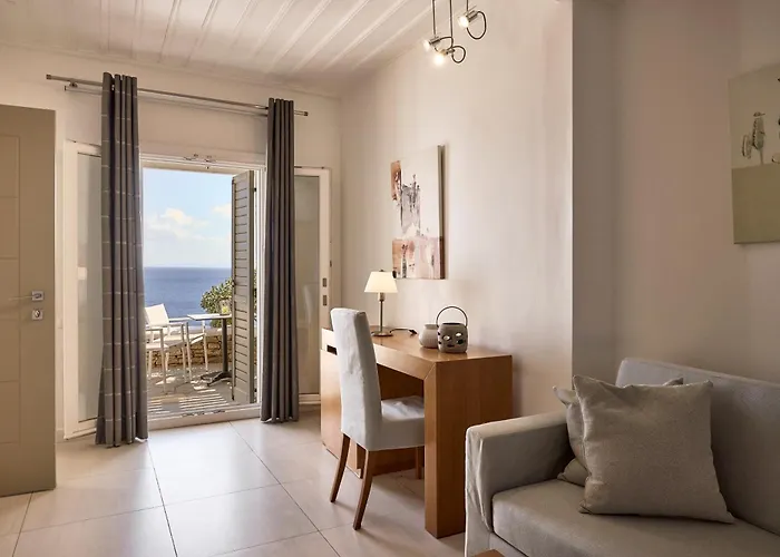 Selana 3* Chrisopigi (Sifnos)