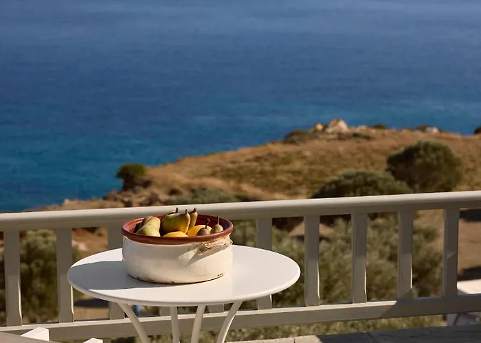 Отель Selana 3*